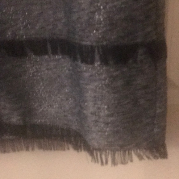 Silver & Black Dress ELEGANT 👗 - Picture 4 of 8